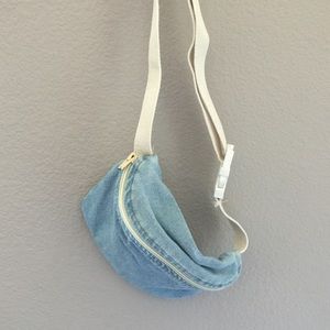 Denim AA Fanny Pack💙