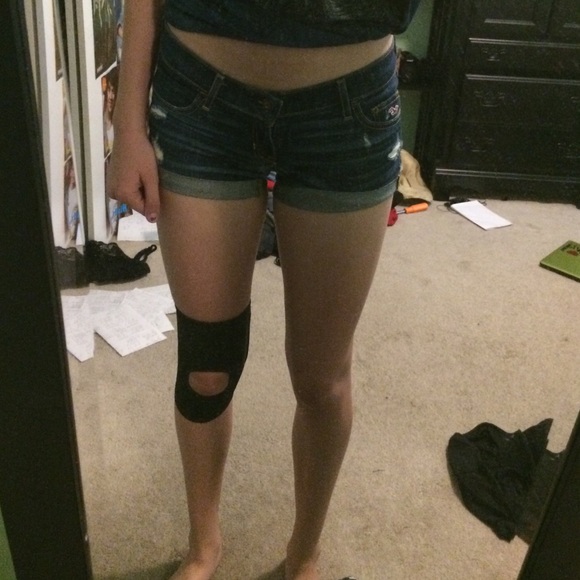 Low Rise short - Picture 4 of 4