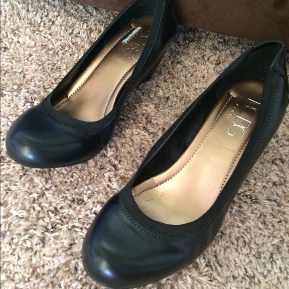BCBG Wedges