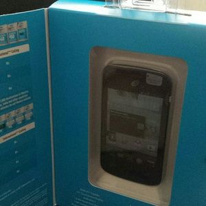 Net 10 cell phone Brand New will activate for you.