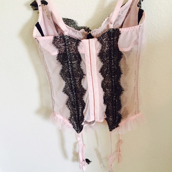 VS - Picture 2 of 3