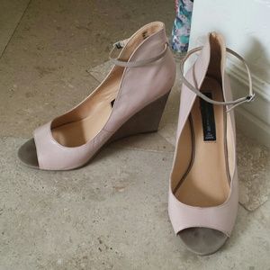 Steven leather pink and taupe wedges.