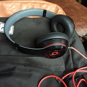 Beats by fee Solo2 headphones.