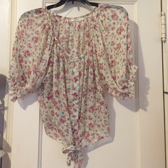 Floral top