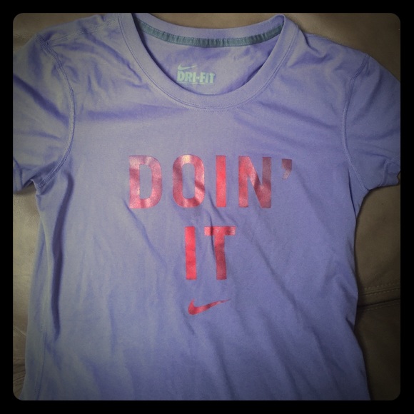 Nike Lavendar Dri-Fit