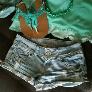 Almost famous *destroyed*  Denim shorts
