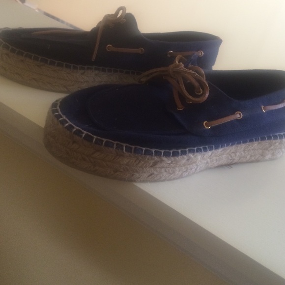 Navy Blue Tory Burch Platform Espadrilles!