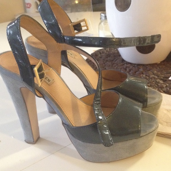Steve Madden Dynemite Platforms sz10