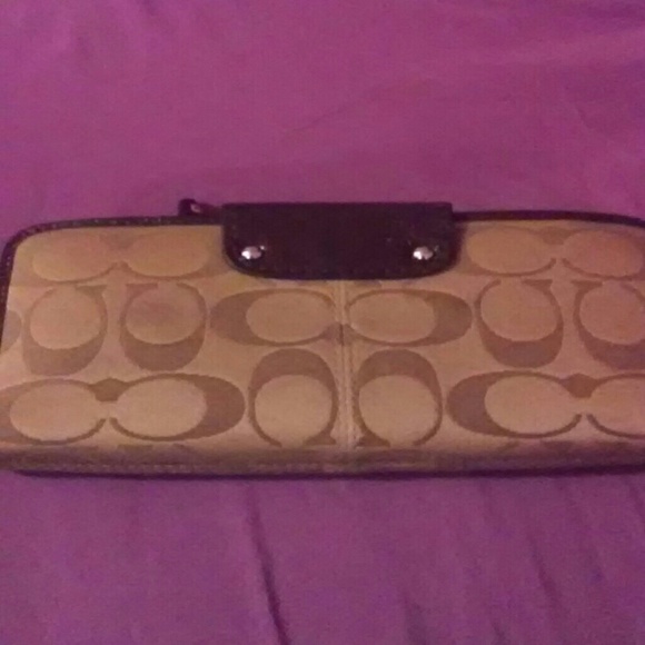 Coach wallet