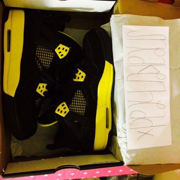 SOLD ⚡️⚠️⚫️ DONT STEAL PICS ‼️ - Picture 1 of 4