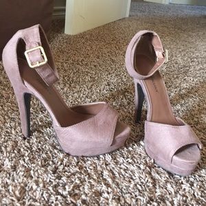 Blush 5 inch high heel