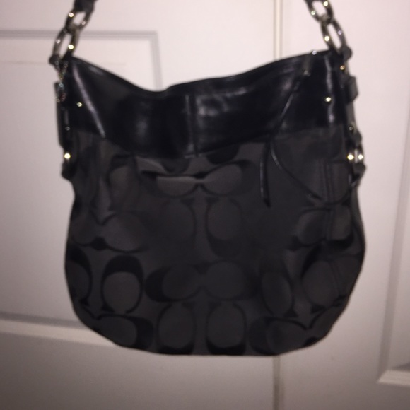 💜Sale💜Large Black Coach Bag