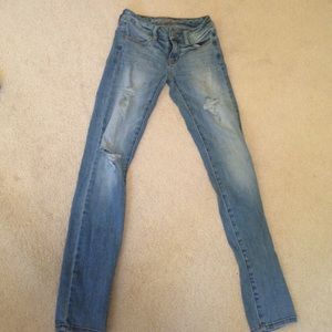 Distressed American Eagle Skinny Jeans