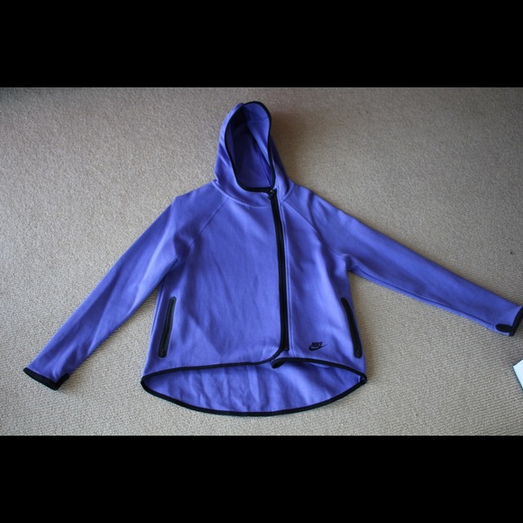 Purple Nike Tech Fleece Cape