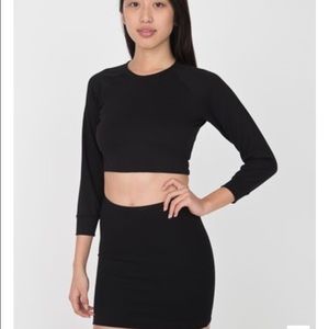 Ponte longsleeve raglan crop top