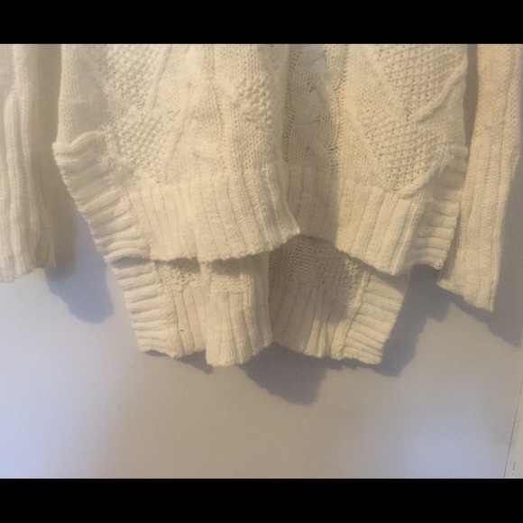 Sweater - Picture 2 of 4