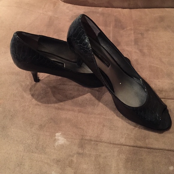 Black heels