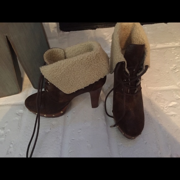 Michael Kors boots - Picture 2 of 3