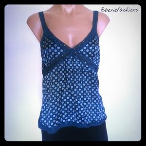 PRETTY & BLUE AEO TOP