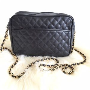 Vintage quilted handbag