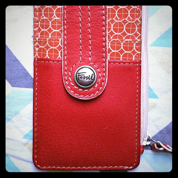 Fossil wallet