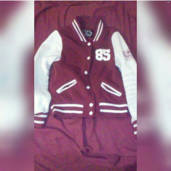Varsity jacket - Picture 1 of 1
