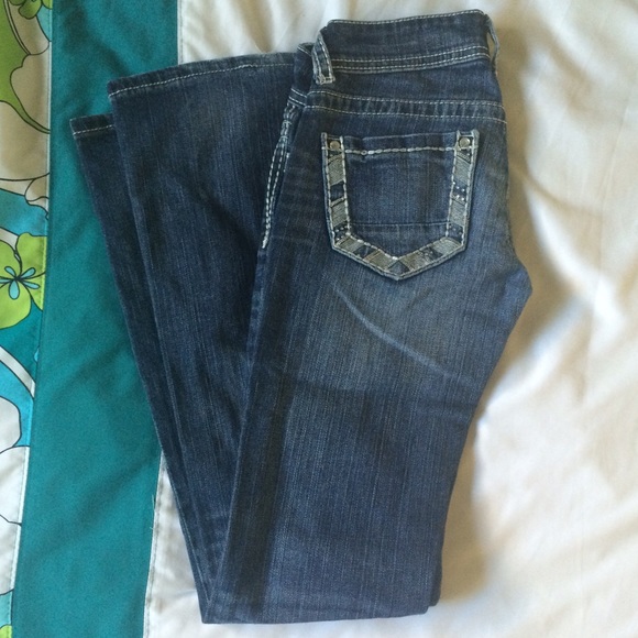 Sold🎁 Daytrip Bootcut - Picture 2 of 3