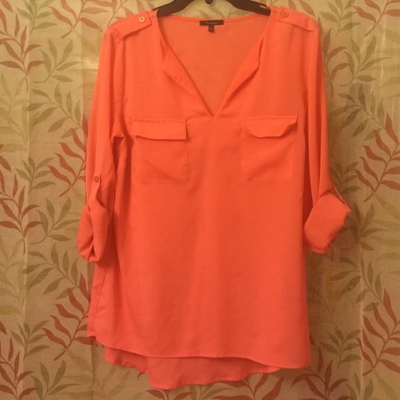 Coral rolled sleeve top