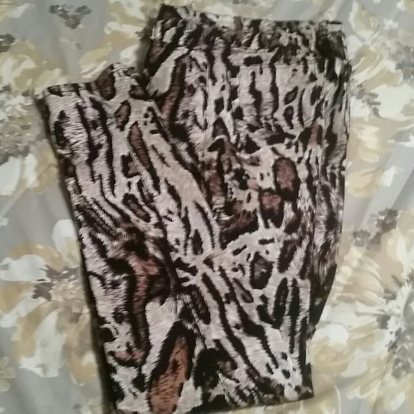 CLOTHES
