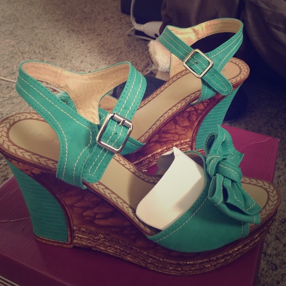 Bamboo Wedge Sandals