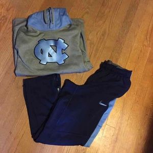 Nike Carolina sweats set