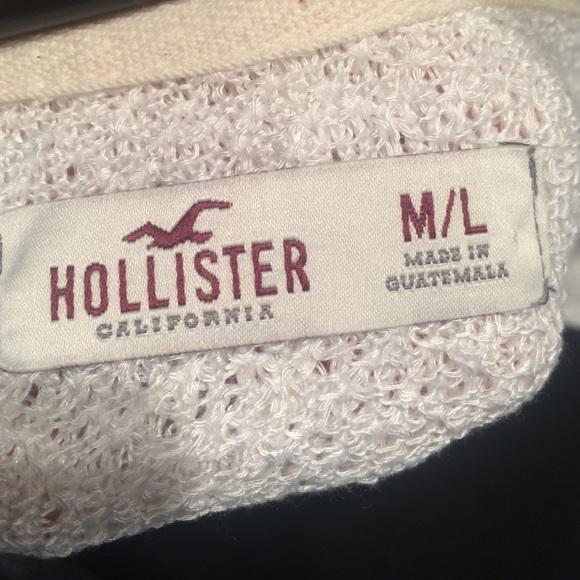 Hollister Hooded Sweater - Picture 3 of 3