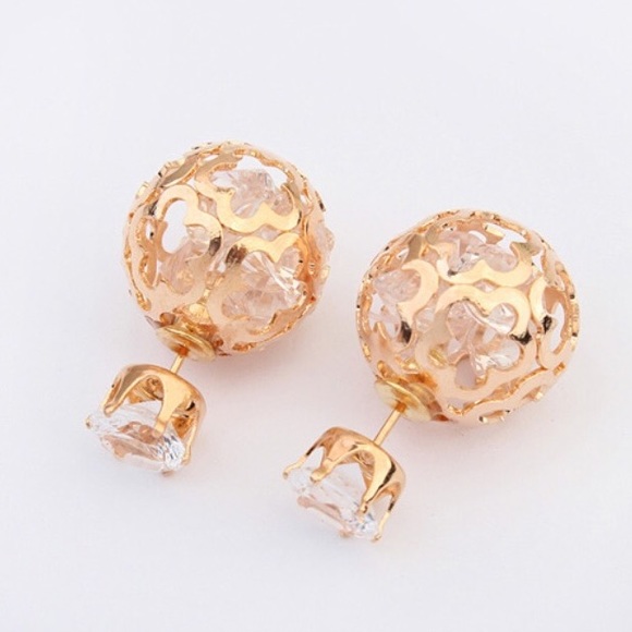 Fashion Jewelry Jewelry - {NEW} Flower Double Sided Earrings