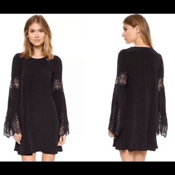 Dresses & Skirts - NEW Crotchet Lace Top