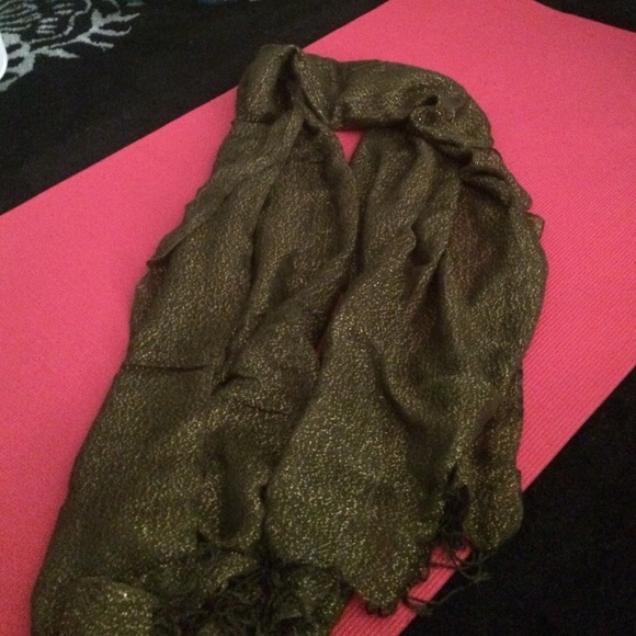 Green with gold shimmer scarf