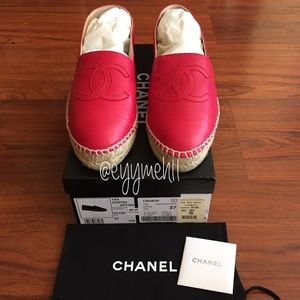 ⛔️SOLD on Tradesy ⛔️CHANEL Lambskin Espadrilles