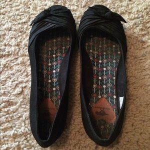 Rocket Dog black flats