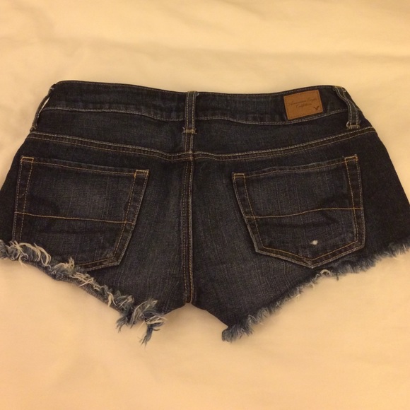 American Eagle dark wash denim shorts. - Picture 3 of 4