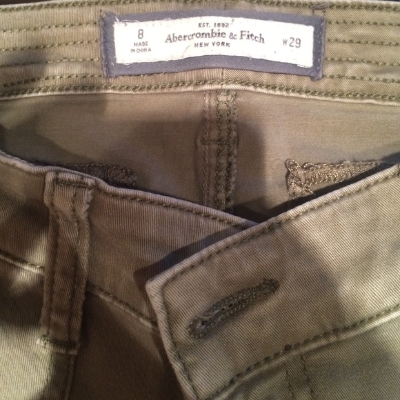 Unique Abercrombie Pants - Picture 4 of 4