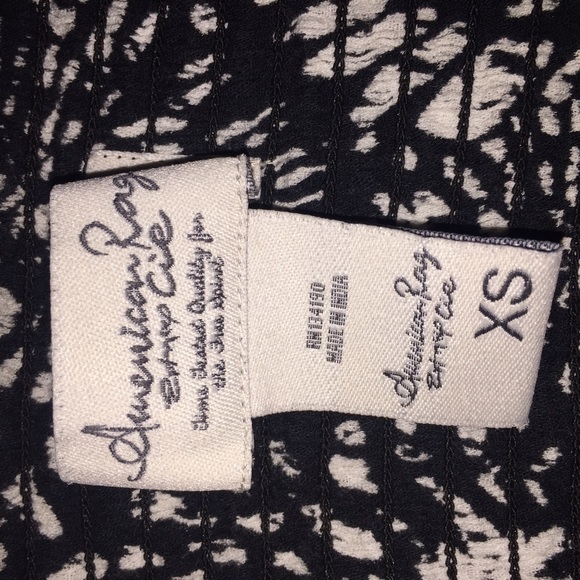 Black and white floral flowy pants - Picture 2 of 2