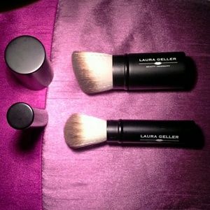 !! ON HOLD !!  LAURA GELLER retractable brushes