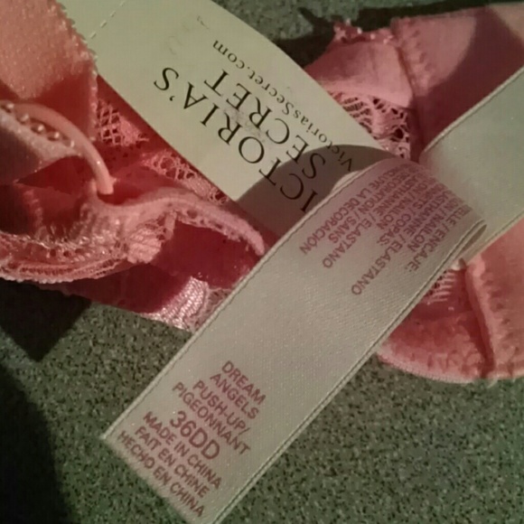 SOLD********Dream Angels Push-up bra 36dd - Picture 2 of 4