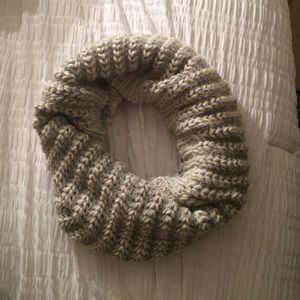 infinity scarf