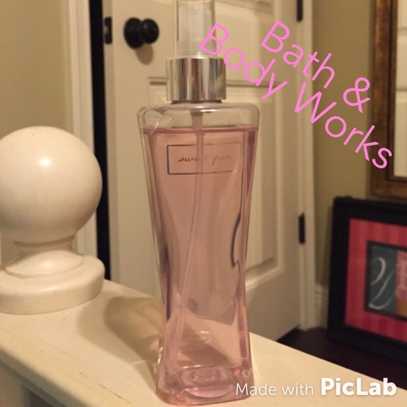 Bath & Body Works Sweet Pea Perfume