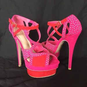 Red/pink Platform heels