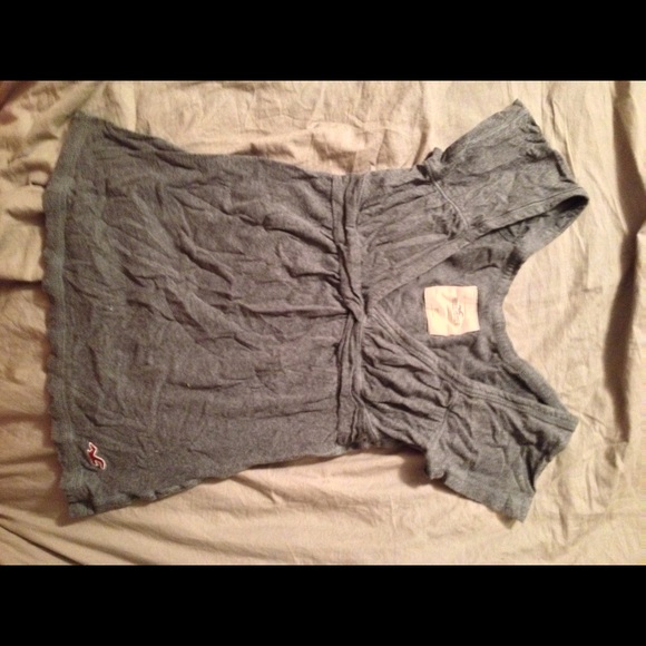 XS Hollister shirt