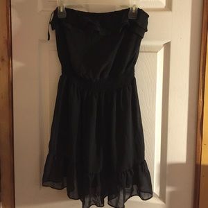 Strapless dress