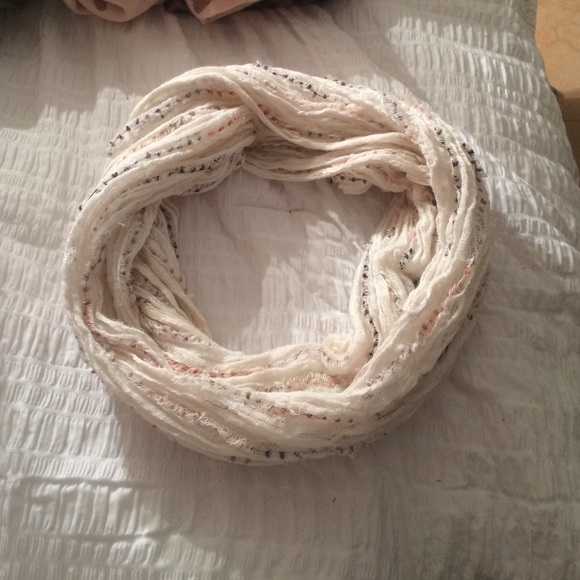 infinity scarf