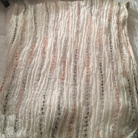 infinity scarf - Picture 2 of 2