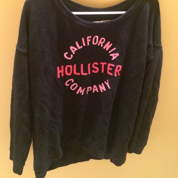 Hollister Crewneck Sweater - Picture 2 of 4